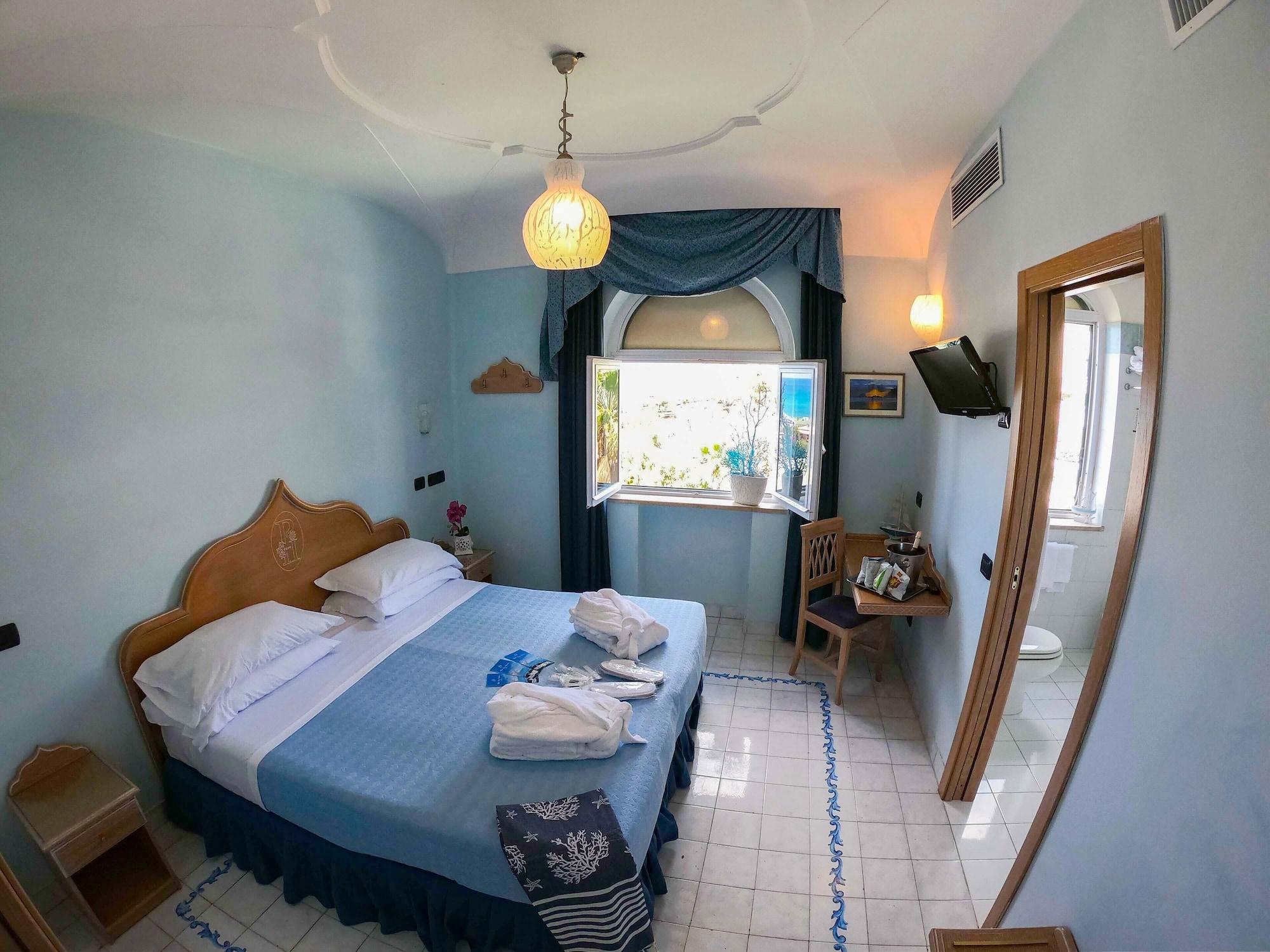 Hotel Punta Imperatore Forio di Ischia エクステリア 写真