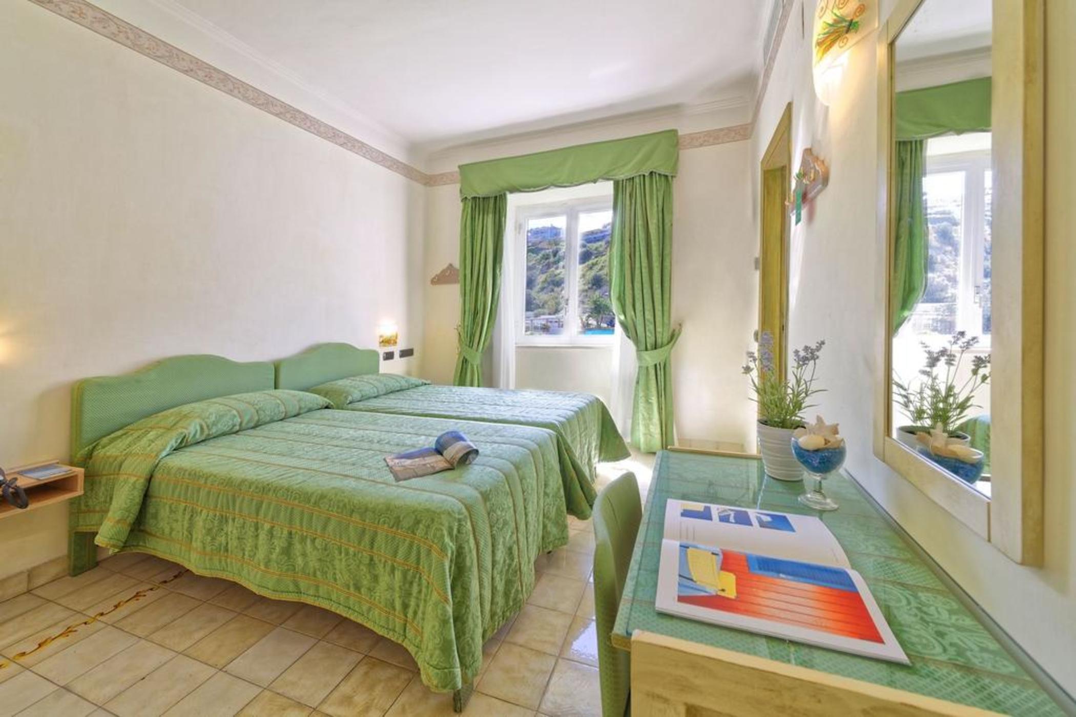 Hotel Punta Imperatore Forio di Ischia エクステリア 写真