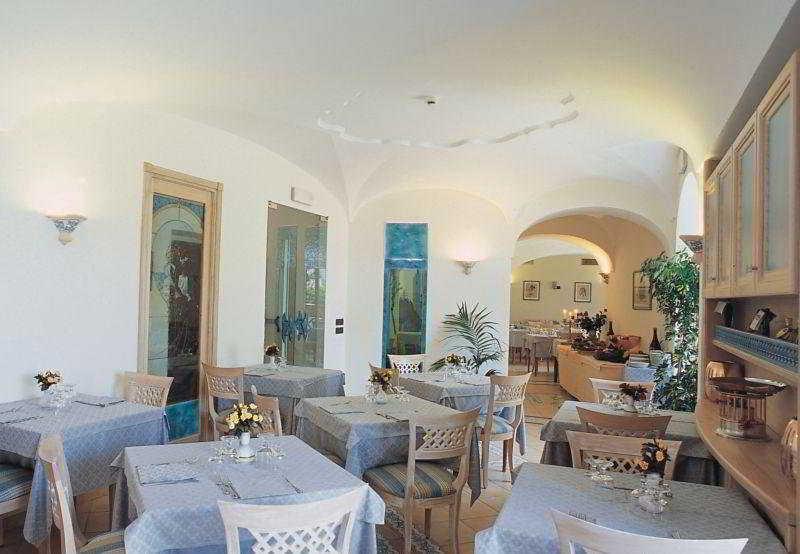 Hotel Punta Imperatore Forio di Ischia エクステリア 写真